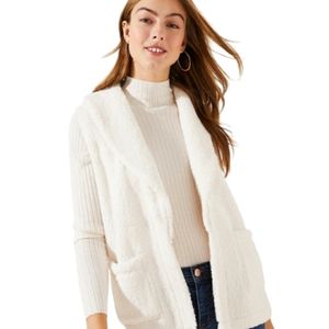 Fuzzy White Fleece Loft Vest **So Soft**